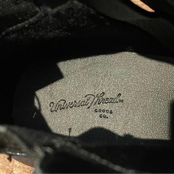 Universal thread women’s Black Ankle Boots Zipper New size 10 stylish comfort - Picture 10 of 15